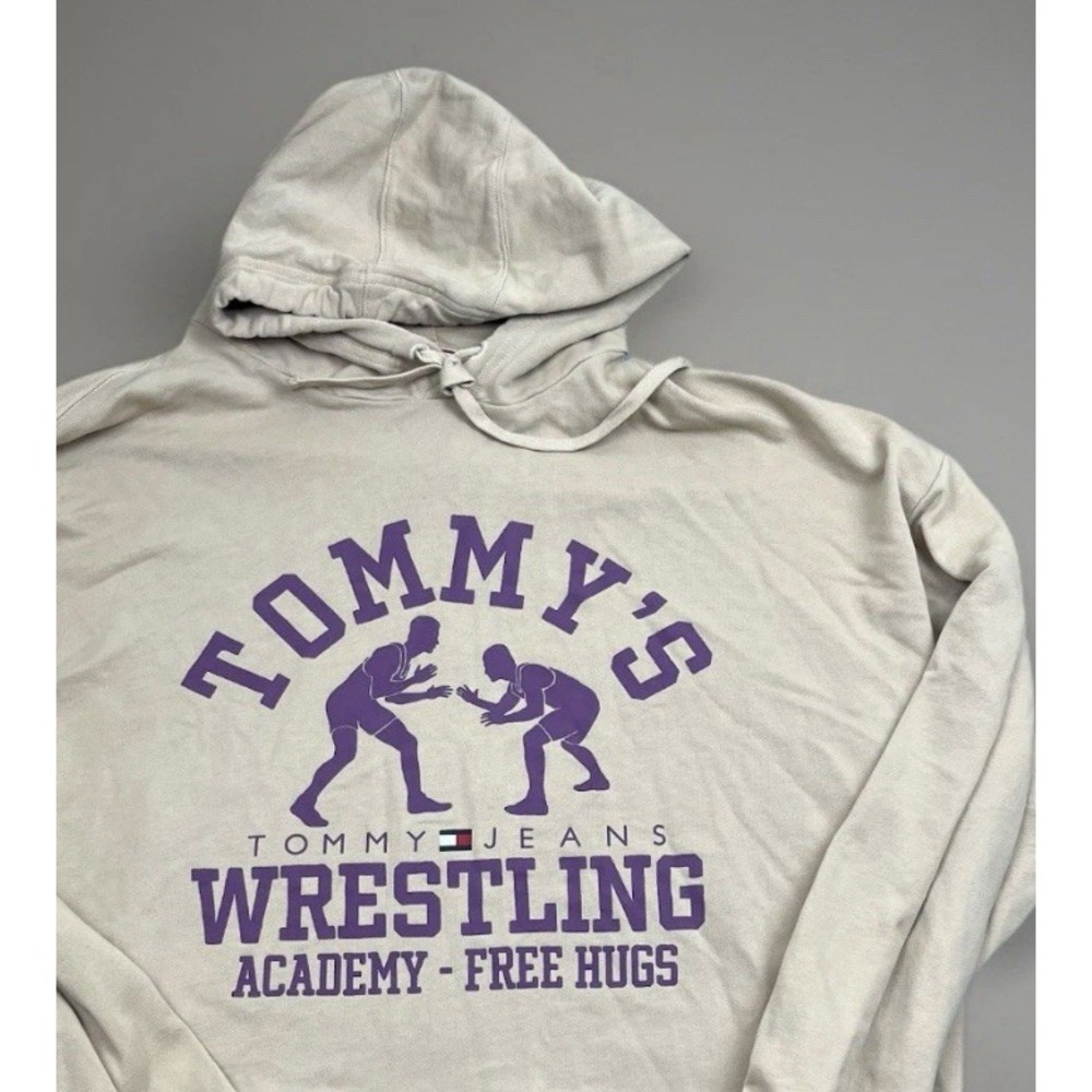 Tommy Hilfiger Men's Sweatshirt 2XL Tommy Jeans Hoodie‎ Wrestling Graphic Print